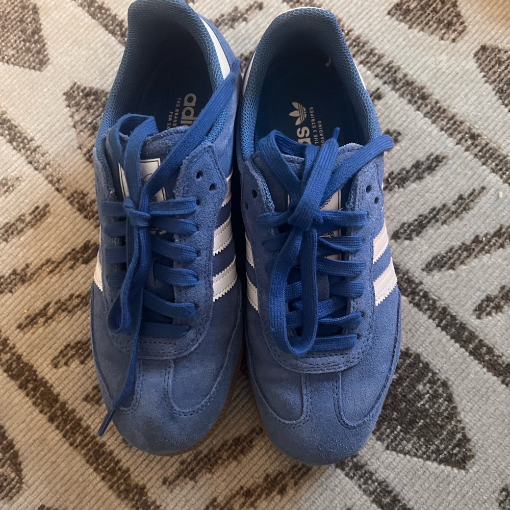 Adidas Original Sambas in Bluebird
